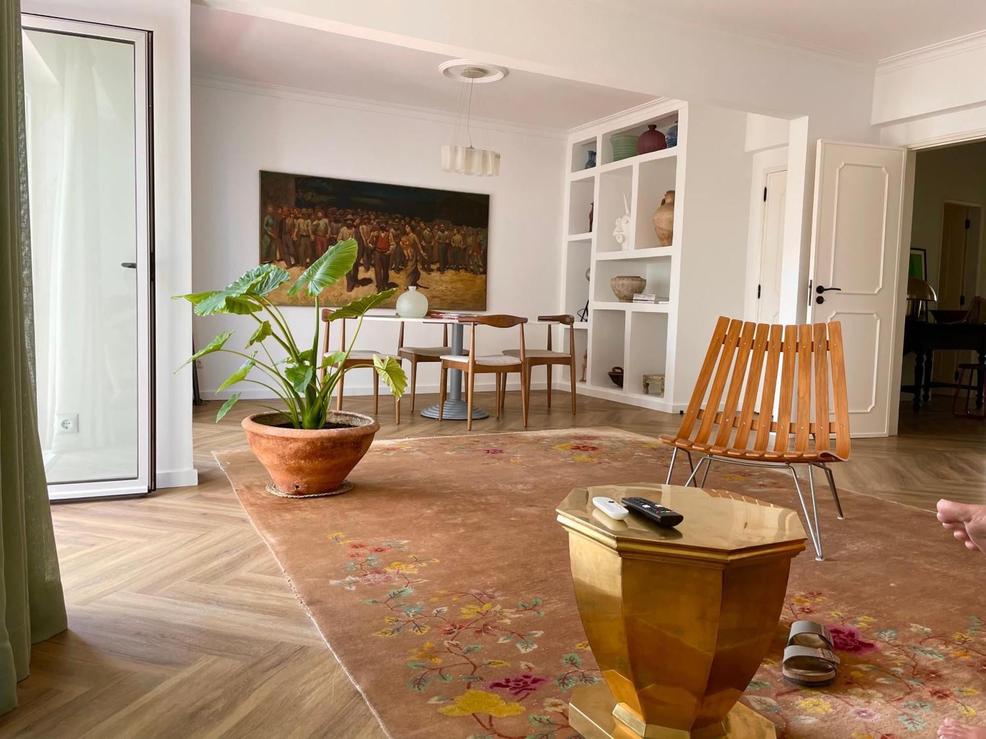 Old Town Apartment